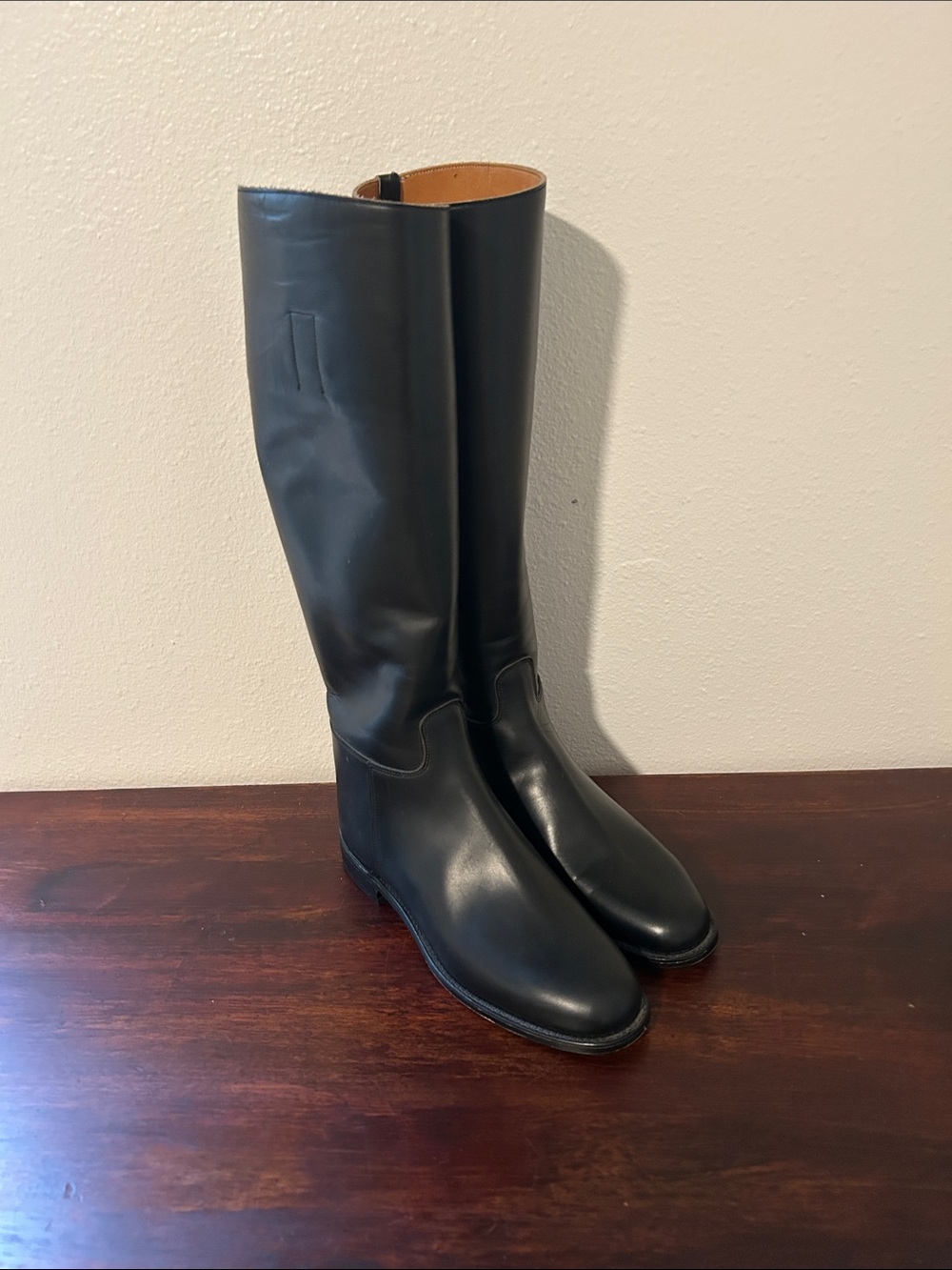 Elegant Black Leather Over-the-Knee Boots for Women